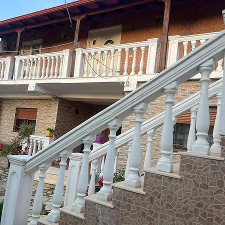 Nori House Hotel Vlore Ngoại thất bức ảnh