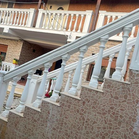Nori House Hotel Vlore Ngoại thất bức ảnh