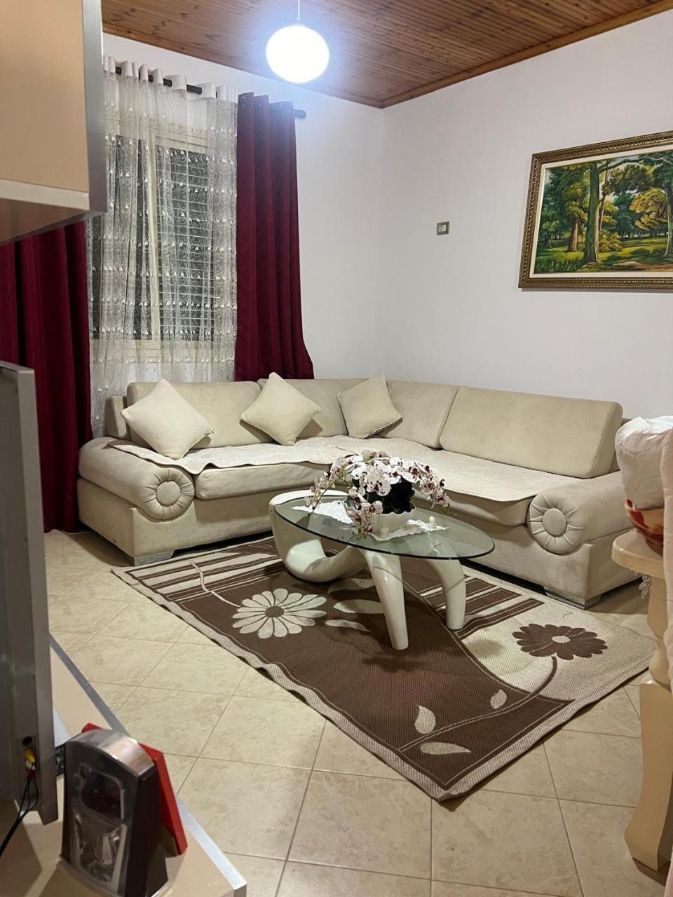 Nori House Hotel Vlore Ngoại thất bức ảnh