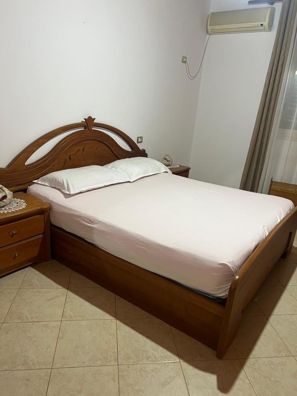 Nori House Hotel Vlore Ngoại thất bức ảnh